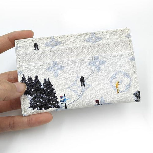 CrestCard — Premium Embossed Cardholder