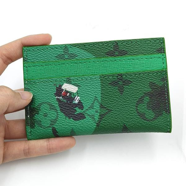 CrestCard — Premium Embossed Cardholder